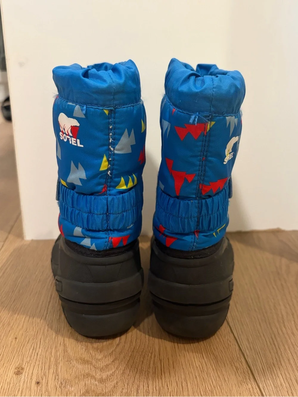 Sorel never worn